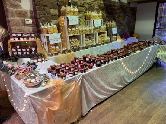 Verkaufsstand bei der Essenzzeit