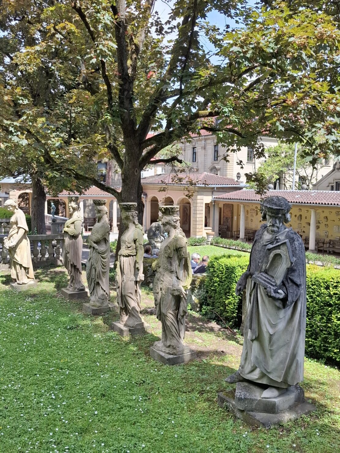 Lapidarium 2jpg
